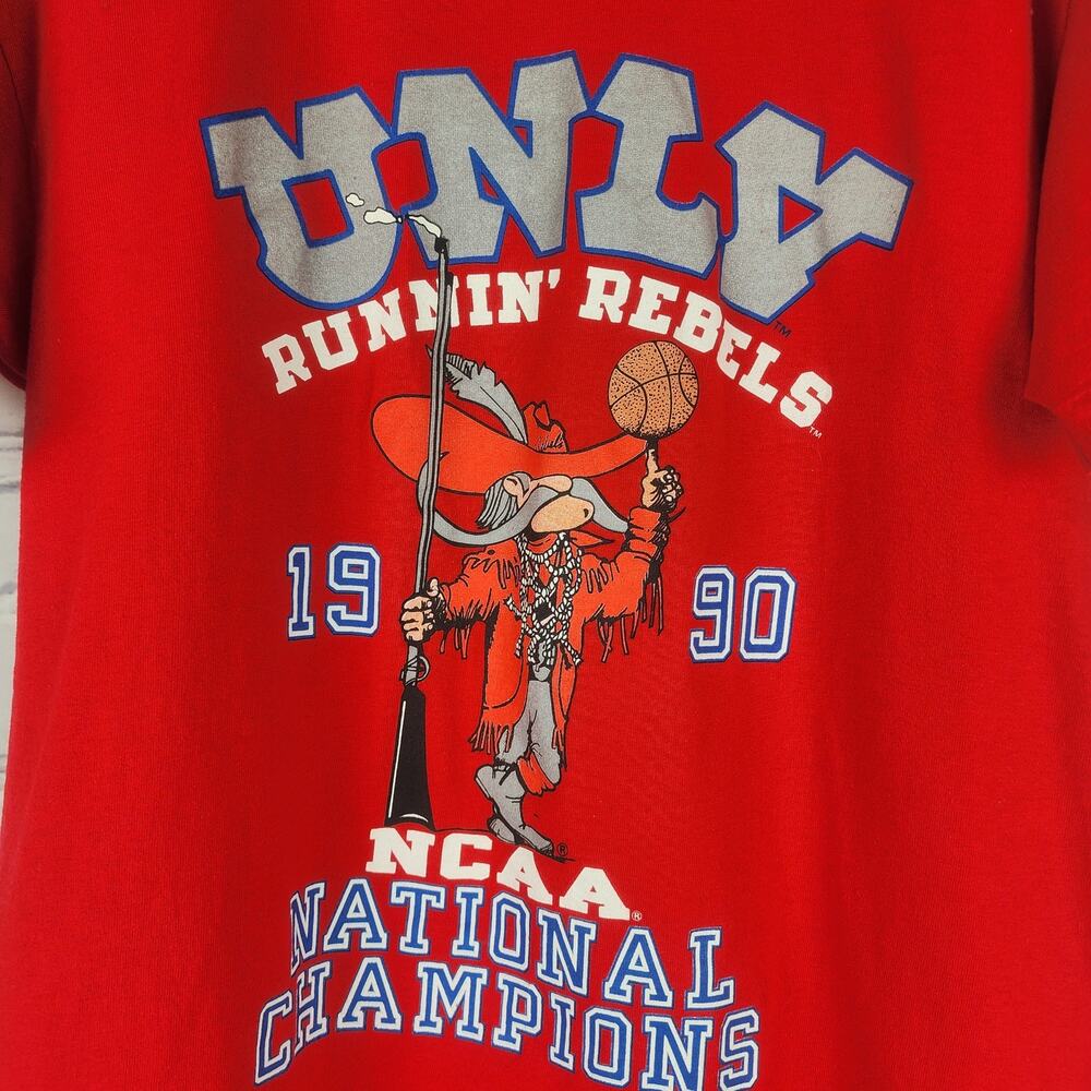 Vintage 1990 NCAA National Champions UNLV Running Rebels T-Shirt Sz L - Picture 3 of 7